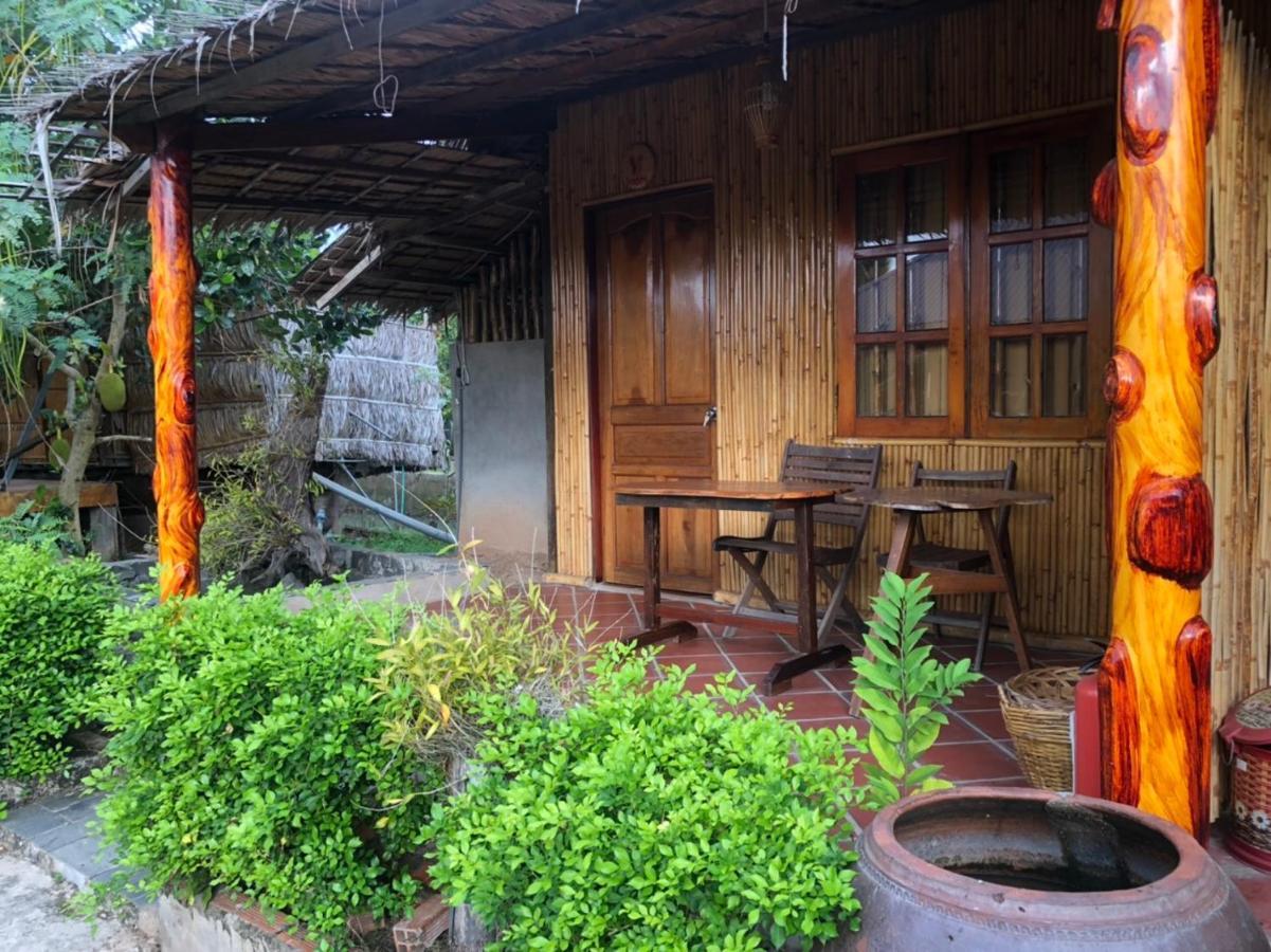Mekong Riverside Homestay Vinh Long Exterior photo