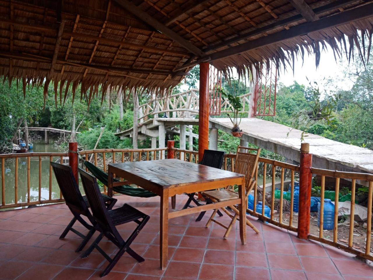 Mekong Riverside Homestay Vinh Long Exterior photo
