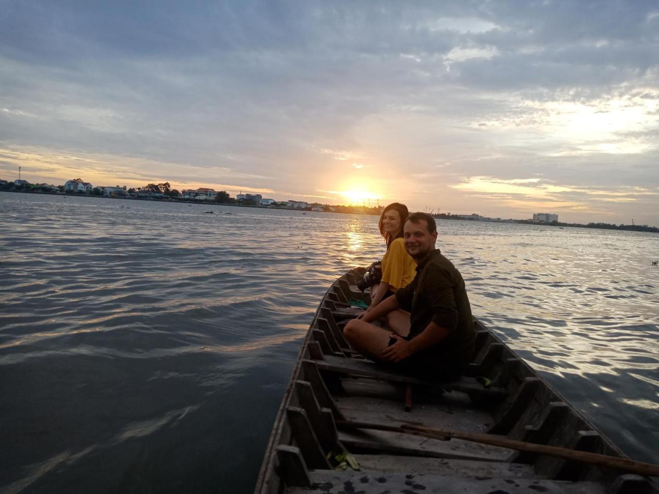 Mekong Riverside Homestay Vinh Long Exterior photo