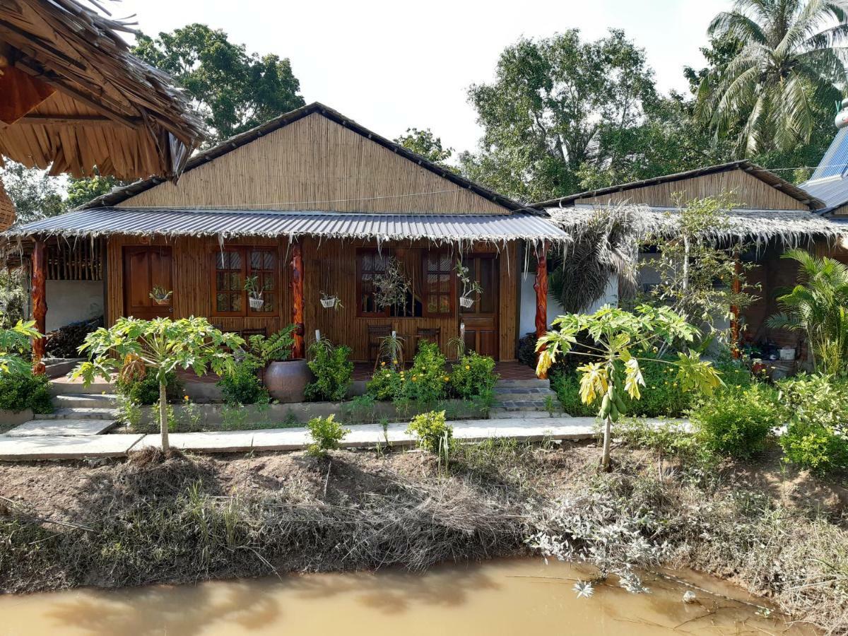 Mekong Riverside Homestay Vinh Long Exterior photo